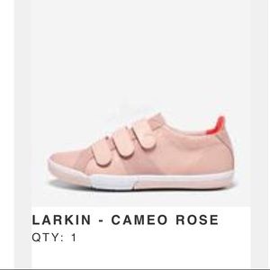 Plae shoes adult larkin cameo rose 8-women 6.5-men